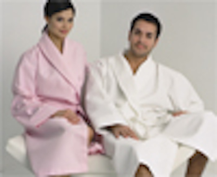 SI0709_PS_S_SpaUniforms