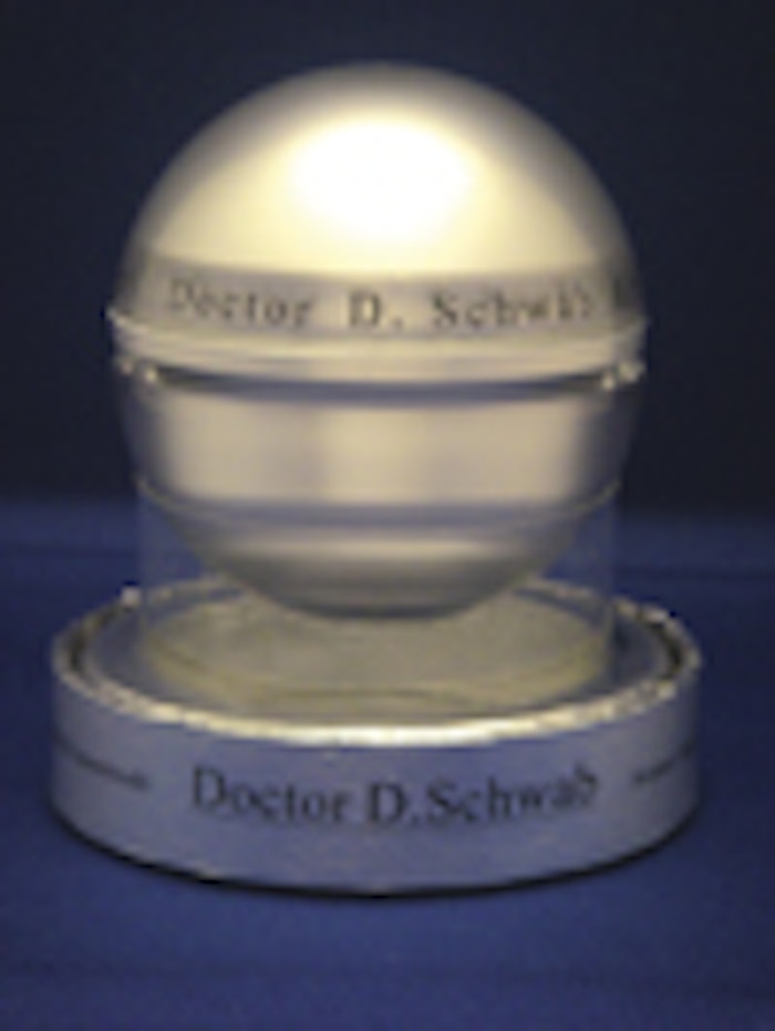 SI0712_PS_F_CABotana