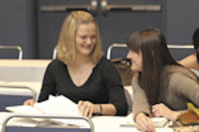 Si0805 Ae Conf Goers