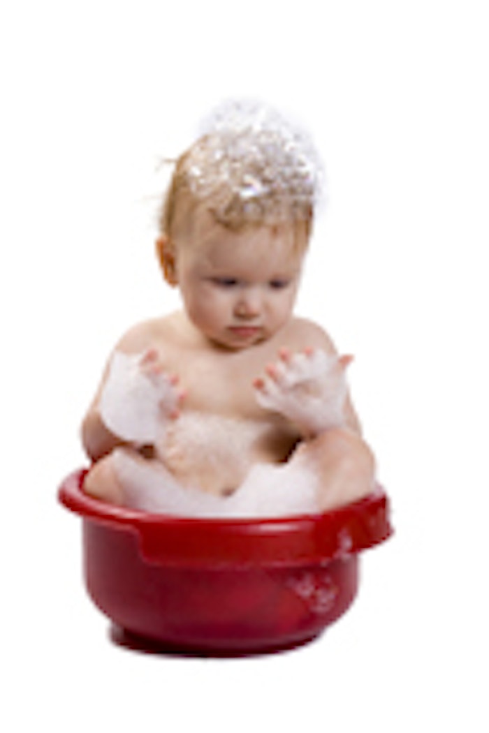 baby_bath_is