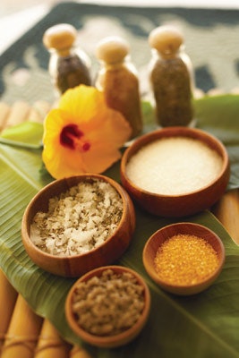 OUTWaikiki_Spa4_f