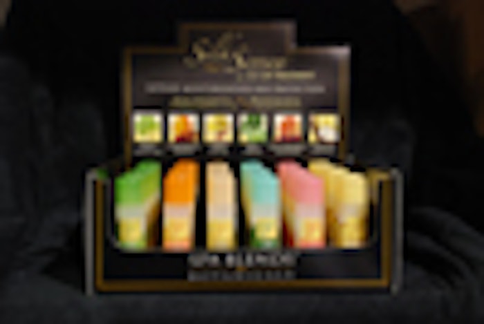 silk-screen-lip-treatment-3