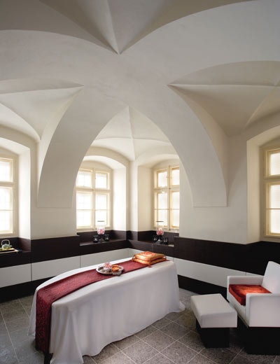 The_Spa_1200