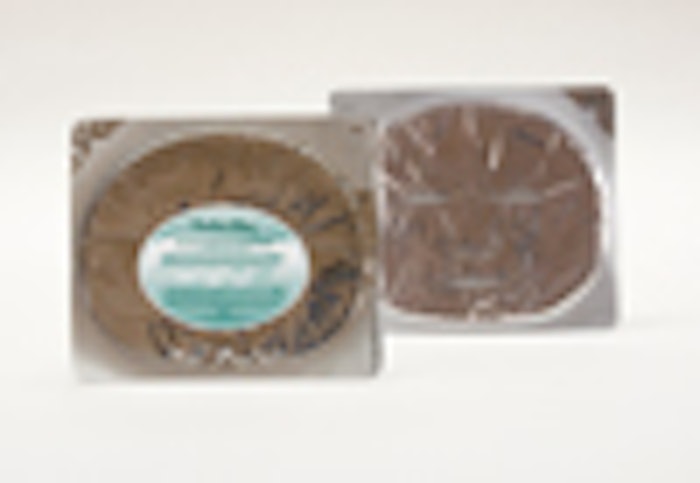 SI0909_PS_F_ChristineValmy