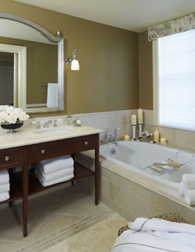 Suite 510 Bath 1 Jefferson