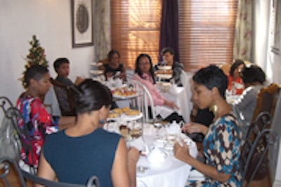 SI1002-Christensen_LeChatea