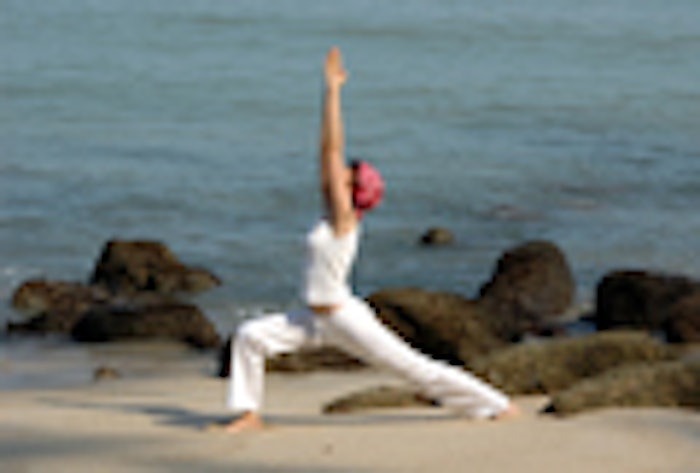 woman_yoga_beach_is1