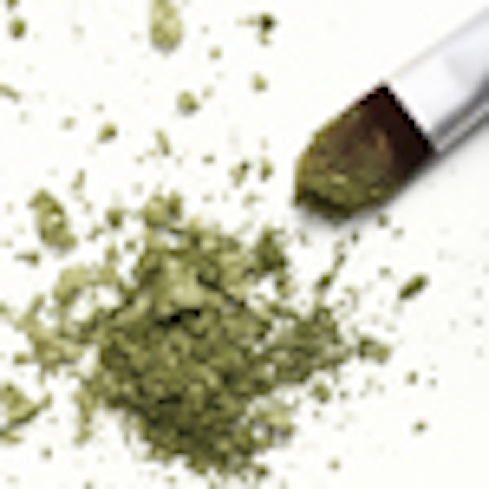 makeup_crushed_brush_is