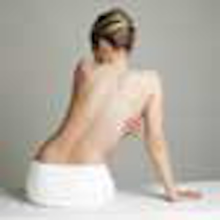 woman_spa_back_is1