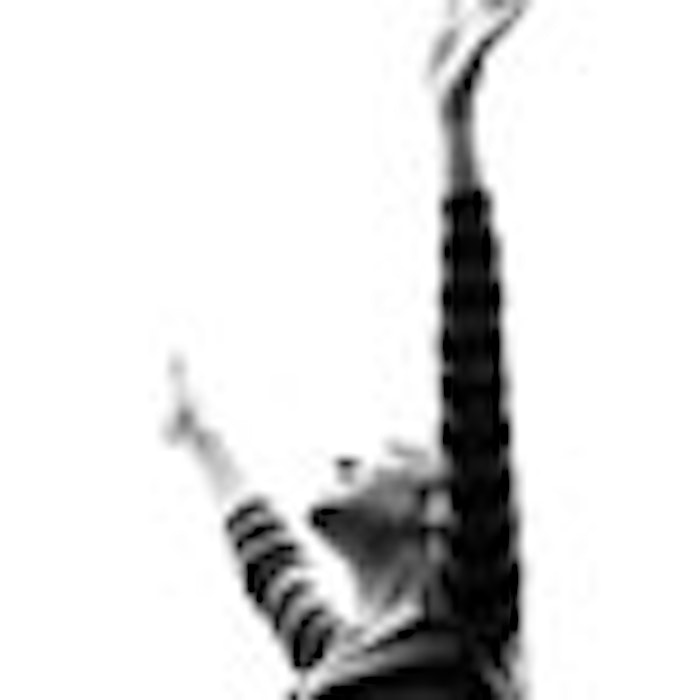 arms_raised_is