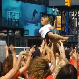 Cndflashmob crop Display jpg