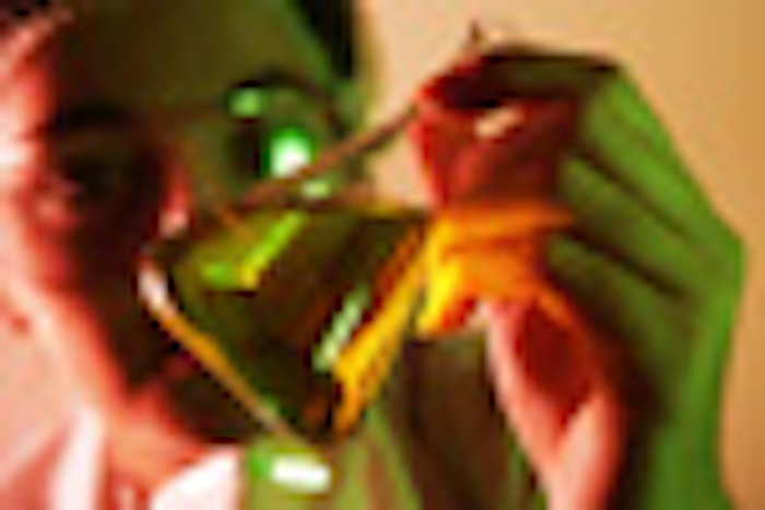 beaker_examine.thumb