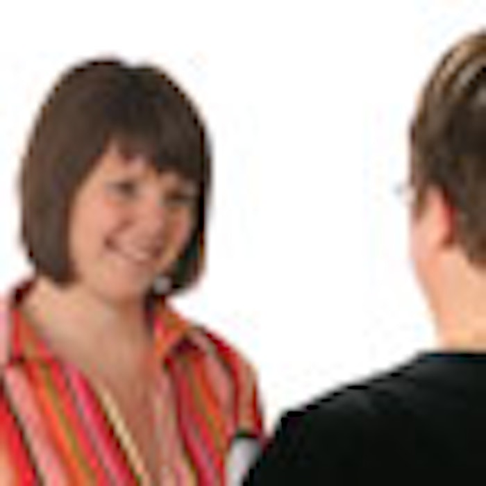 conversation_twogirls
