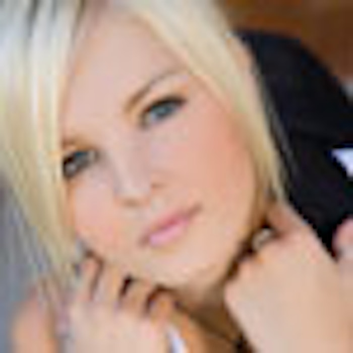 Young_Blonde_face