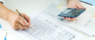 ISTOCKPHOTO.COM