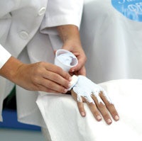 SI1301-Sarfati_handmask_m