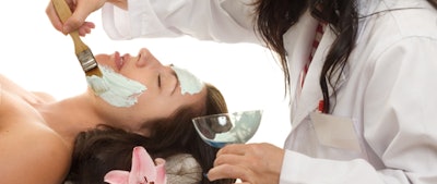 iStockphoto.com