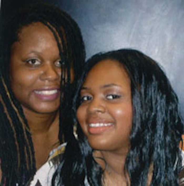 SI1309_F2F_momandme_m