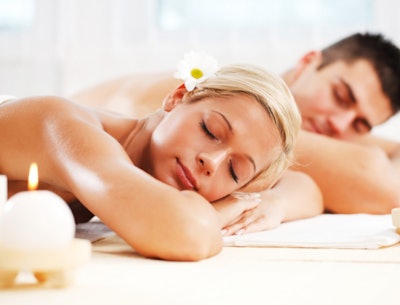 iStockphoto.com