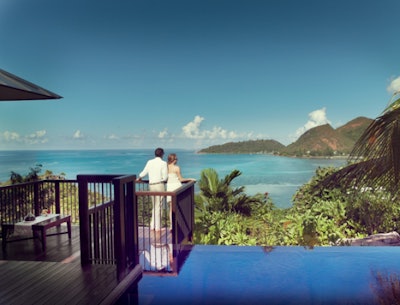 Low Rps 46826541 Villa Terrace