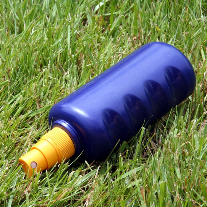 SI_sunscreen_grass_l
