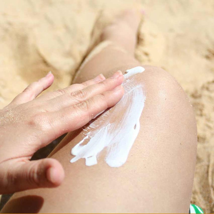 sunscreen_apply_bb