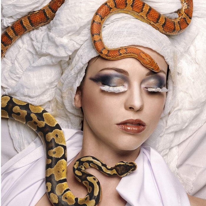 850_snakespa_p