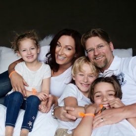 Noel Asmar with daughter Coco, sons Hunter and Taylor, and husband Lindsey.
