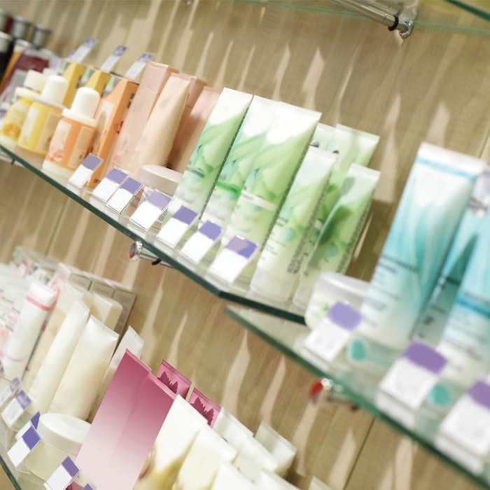 SI1603_Retail_dream_42578903_shelf_850