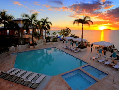 Frenchmans-Reef-Spa-Pool-at-Sunset