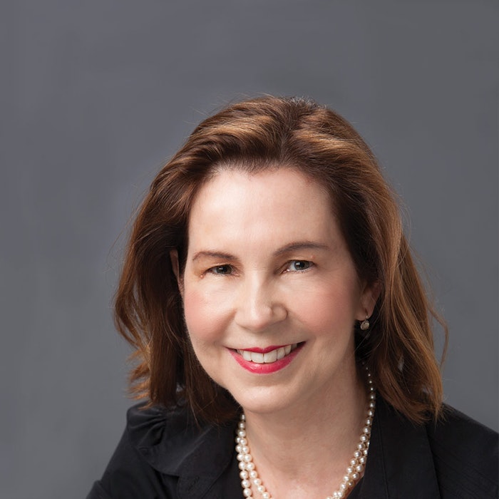 SI1608_Simms_Headshot_850