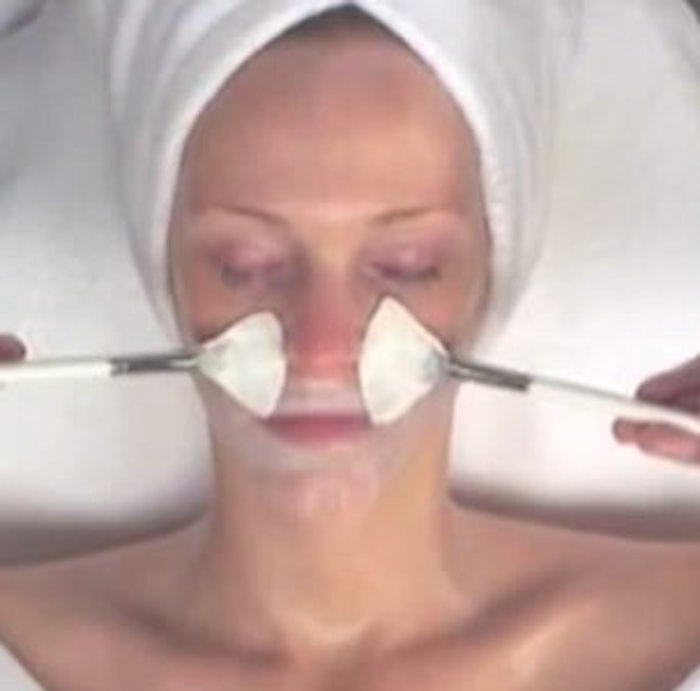 Bioelements_Dblbrush_tn