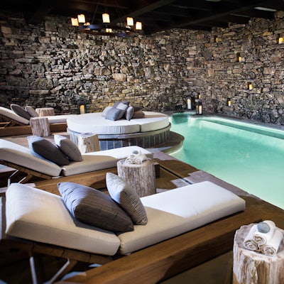 cedar_creek_spa_grotto_pool