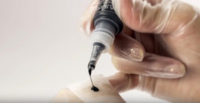 novalash-glove-technique