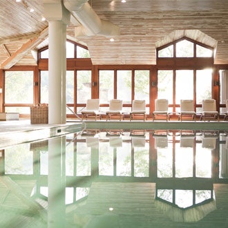 Topnotch Resort