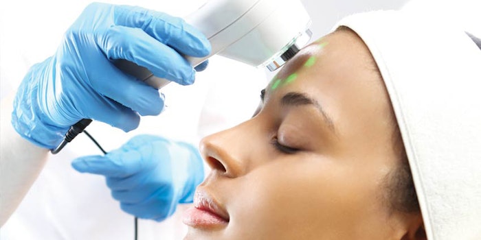 SI1704_Devices_dream_49400632_IRtherapy_850_np