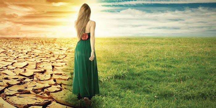 Si1703_JarDecon_dream_50990297_womanWalking_850_np