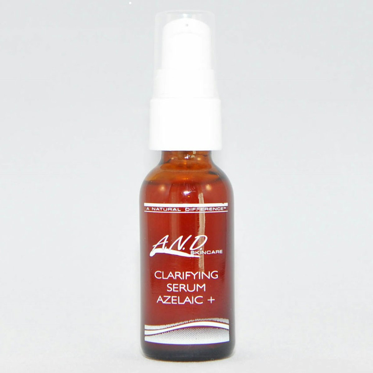 A Natural Difference’s Clarifying Serum | Skin Inc.