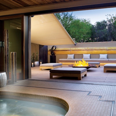 miraval-spa-jacuzzi