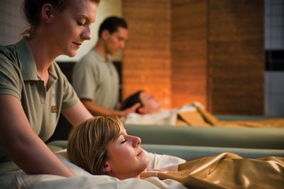 The+spa+at+pebble+beach+provides+dry+flotation+beds%2 C+which+allow+the+body+to+float+freely+in+heated+bliss+without+getting+wet