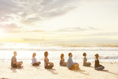 1 Group Beach Meditation_Miraval_MB