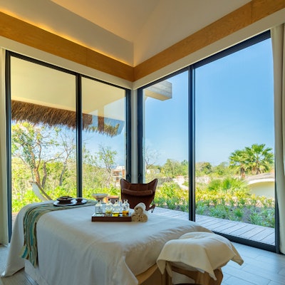 andaz-naum-spa
