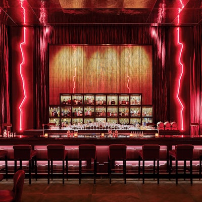 four-seasons-ny-bar