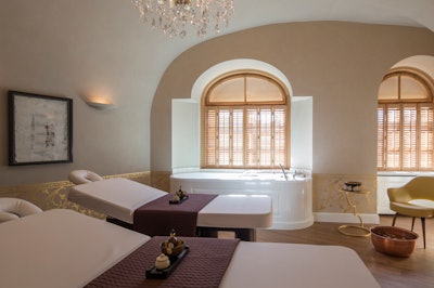 four-seasons-prague-treatment-room