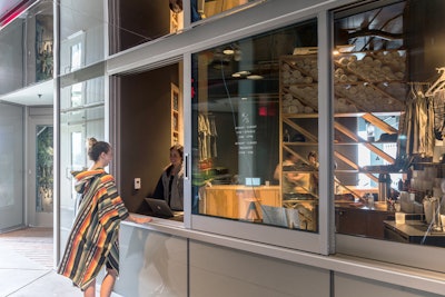 knot-springs-spa-reception