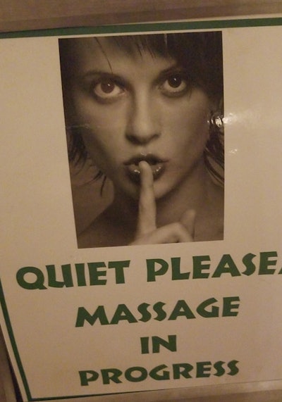 massage-sign