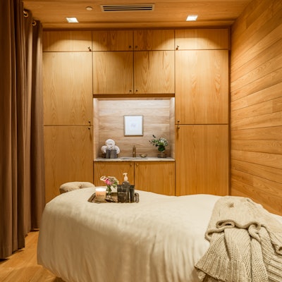 dewberry-spa-treatment-room