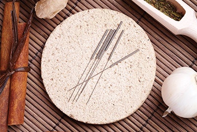 As a form of traditional Chinese medicine, acupuncture is an old practice with some records dating it nearly 8,000 years old. Its practicioners insert long thin needles in points all over the body with the goal of freeing the body’s qi flow and restoring balance. Studies have shown acupuncture to ease pain, reduce anxiety and improve sleep. With growing interest in wellness, medical facilities across the United States have begun to integrate alternative medicine therapies such as acupuncture into their patient care offerings, and spas have followed suit.