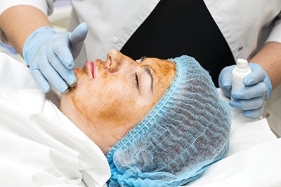 Si1711 Desquamation Dreamstime Xxl 70706985 Mask Brush 400