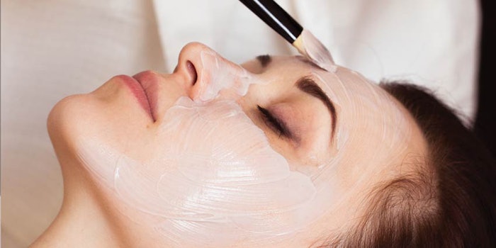SI1711_Peels_dreamstime_xxl_56927908_maskFace_850_np